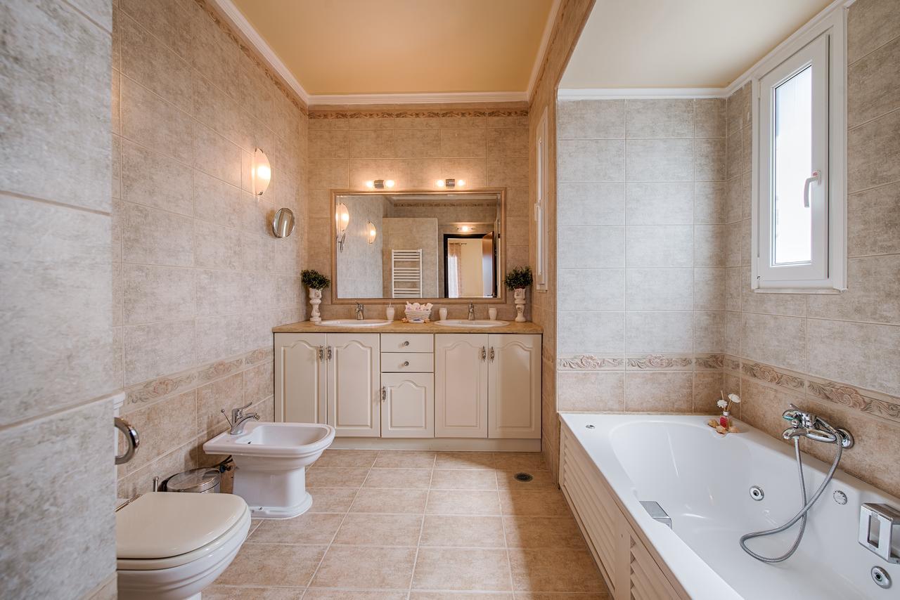 Royal Classico Villa โคลิมเบีย ภายนอก รูปภาพ